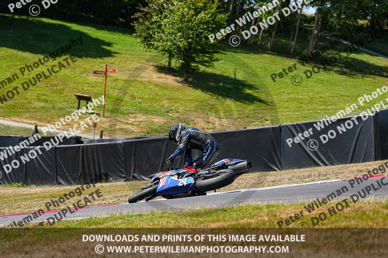 cadwell park;cadwell park photographs;cadwell trackday photographs;enduro digital images;event digital images;eventdigitalimages;peter wileman photography;racing digital images;trackday digital images;trackday photos